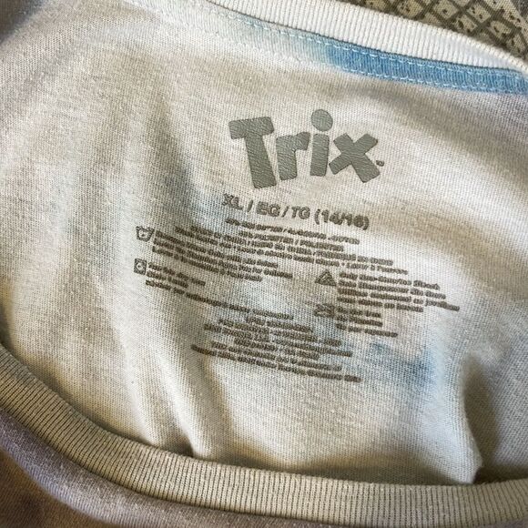 Trix character T-shirt.  Triz rabbit. Size XL girls. - Picture 4 of 5